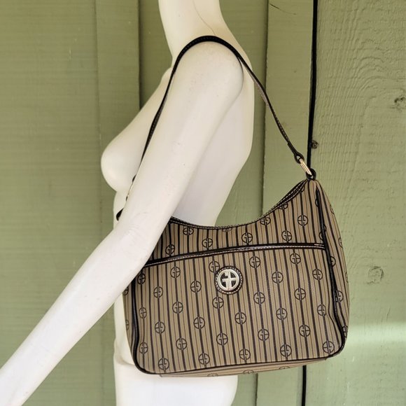 GIANI BERNINI Striped Signature Print Shoulder Bag - Picture 1 of 8